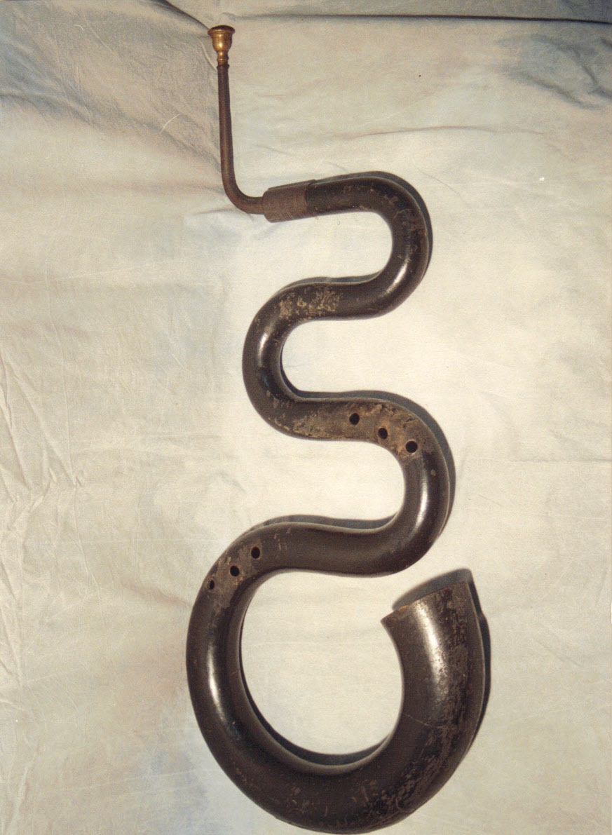 Serpentone